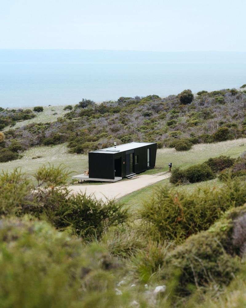 CABN Kangaroo Island Ocean View Private Off Grid Luxury Accommodation
