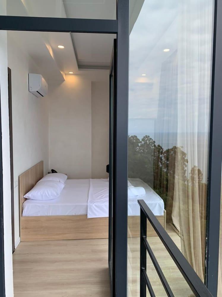 Hotel Hills Kvariati