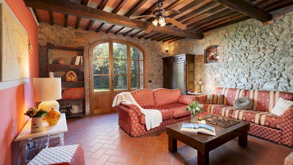 Podere Belvedere 6 Emma Villas