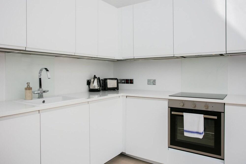Pristine & Lavish 1BD Flat - Paddington