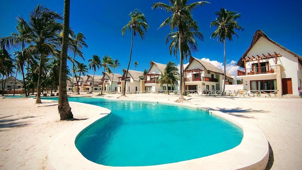 Natural Park Villa Resort