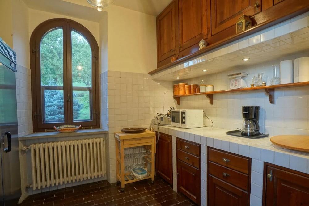 Villa La Cappuccina With Pool