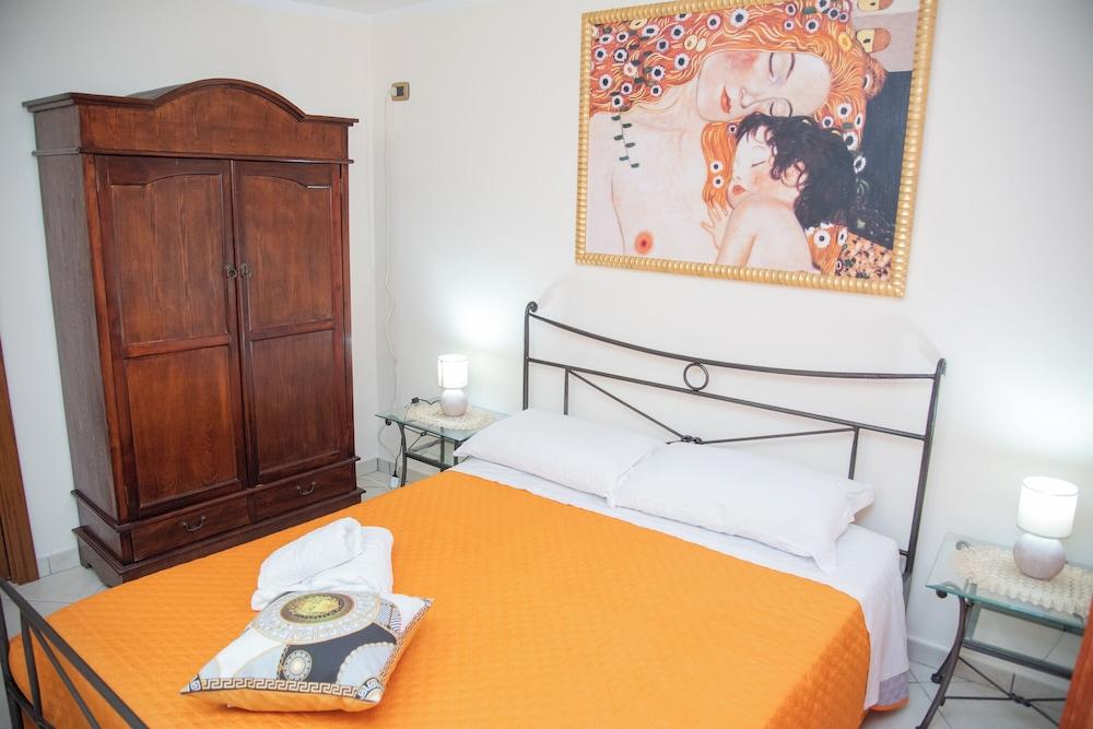 Vicolo IV Home 200m From Sea