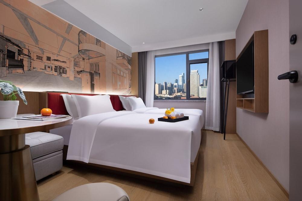 From.K Hotel Changsha Wuyi Square IFS