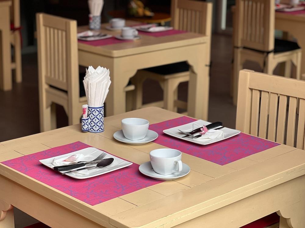 Natalie House Kata Beach