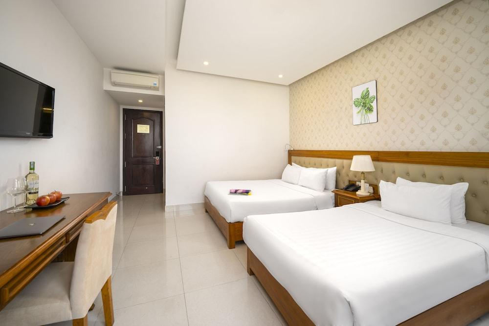 Royal Ocean Hotel Đa Nang