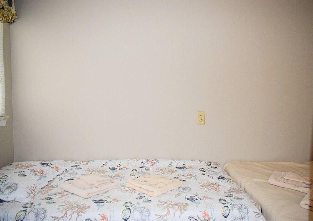 Windemere 707 4 Bedroom Condo