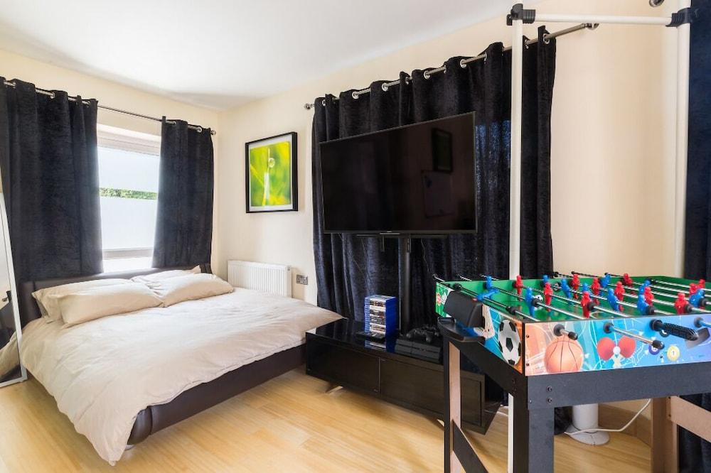 Umbrella Properties Apartment Birmingham