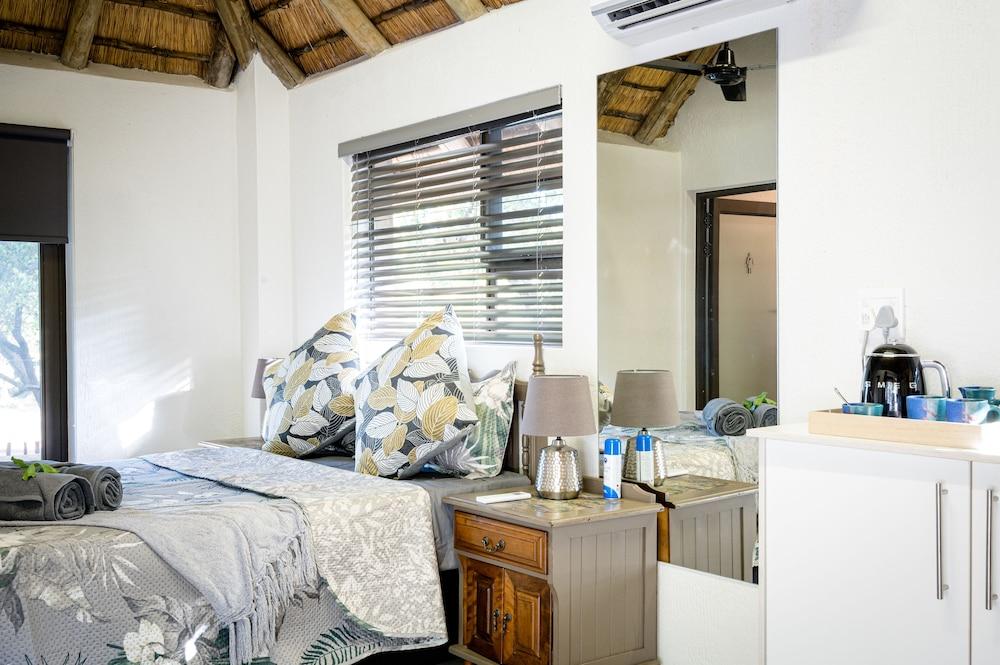 Nkanyi Wildlife House & Cottage