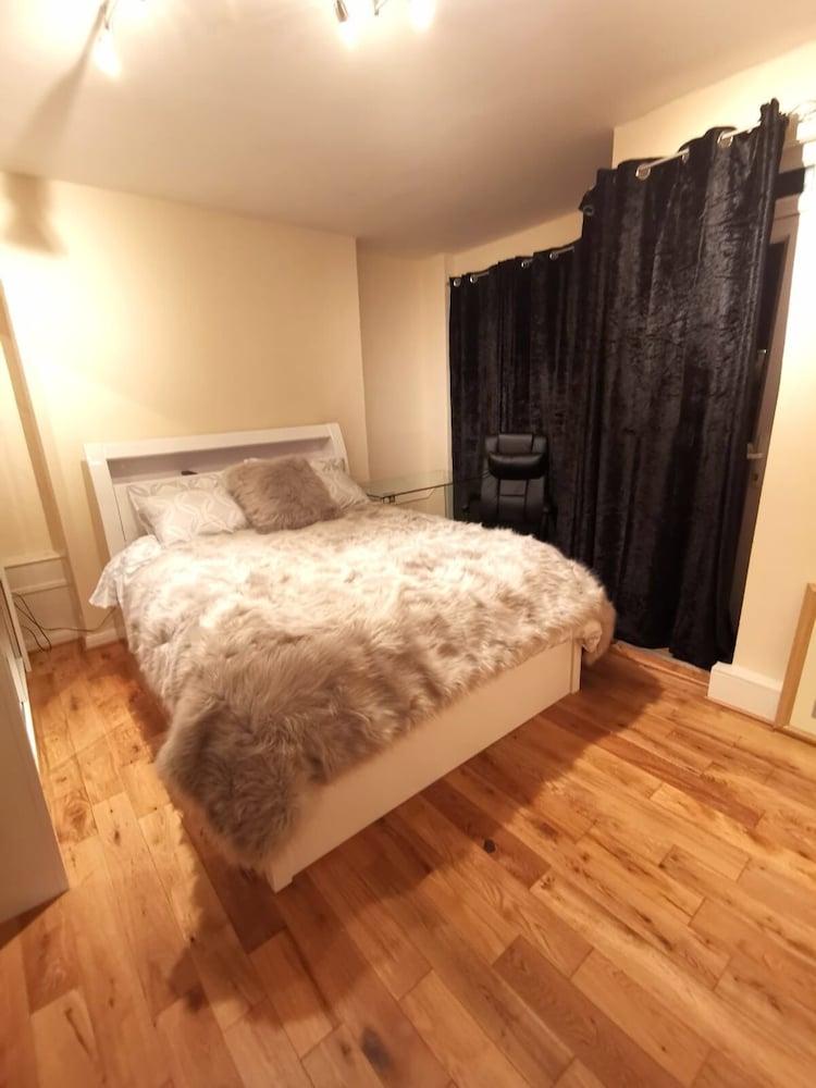 Umbrella Properties Woolwich London