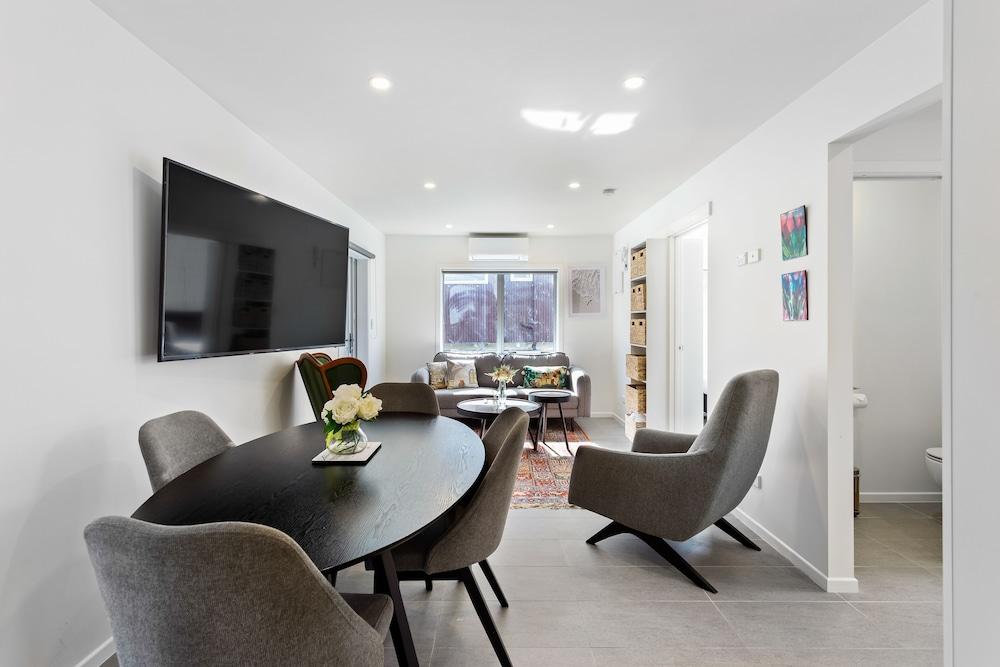 The Perfect City Pad - WiFi - Netflix