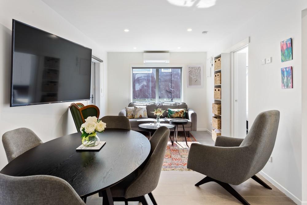 The Perfect City Pad - WiFi - Netflix