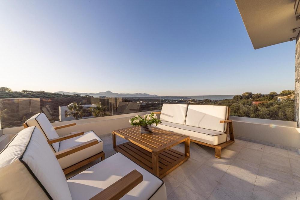 Aretousa by Geolivia Villas