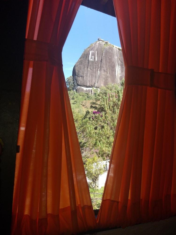 Cabañas Castillos del Lago