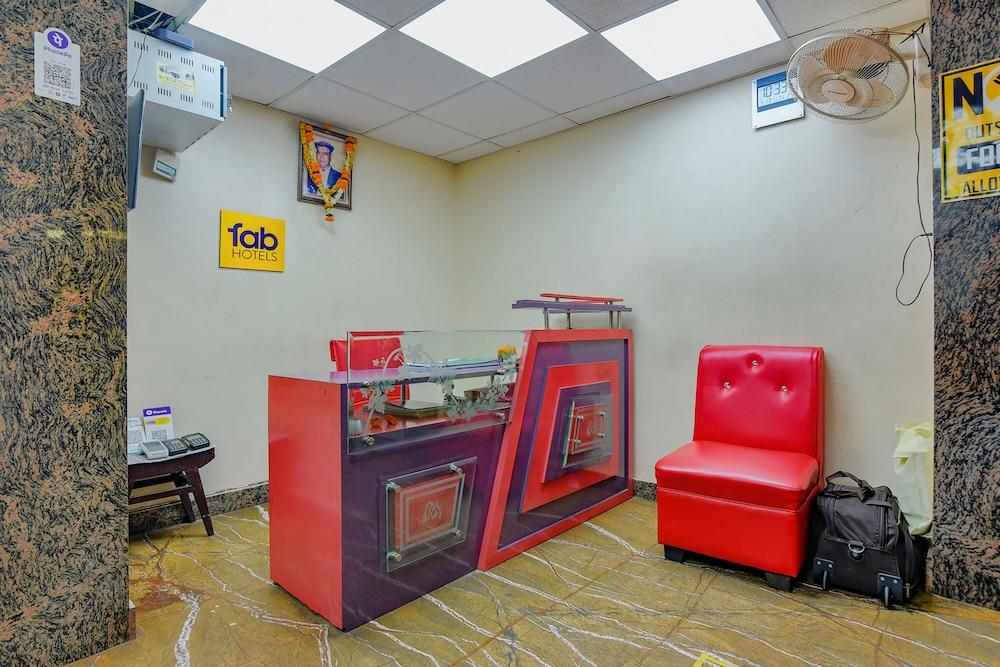 Fabhotel New Central