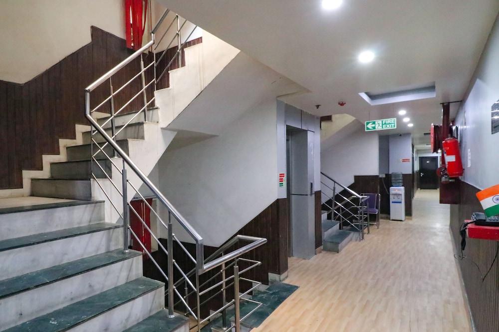 FabHotel A One Noida Sector 11