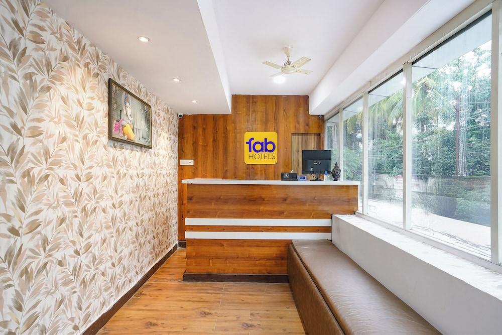 FabHotel Frenotel - Madhapur