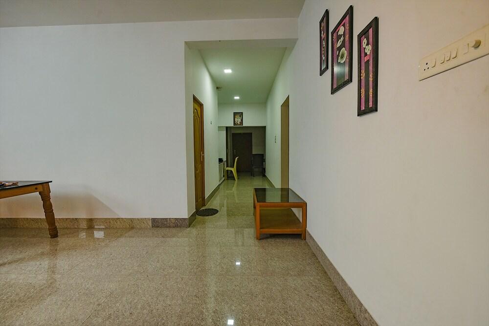 Fabhotel Joy'S Residency