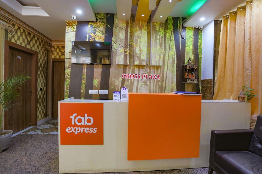 Fabexpress Gross Plaza