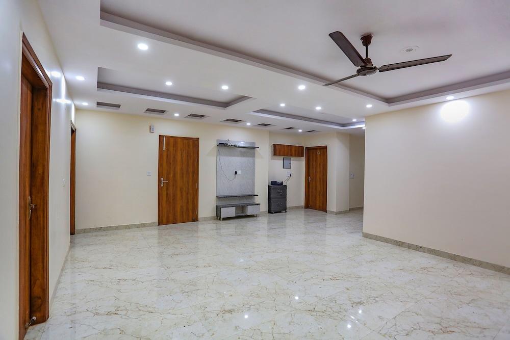 FabHotel Starlight Sanctuary