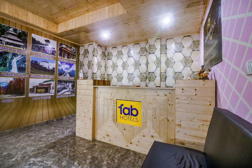 Fabhotel Castle Rock