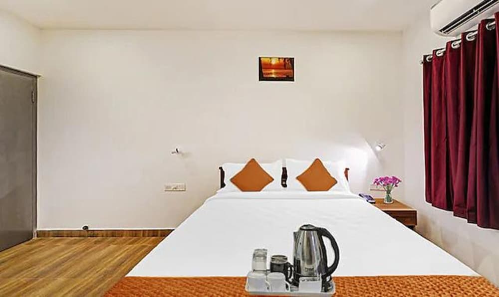 Fabhotel Namadhu Illam