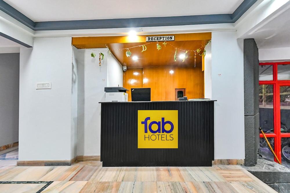 Fabhotel Classic Holiday