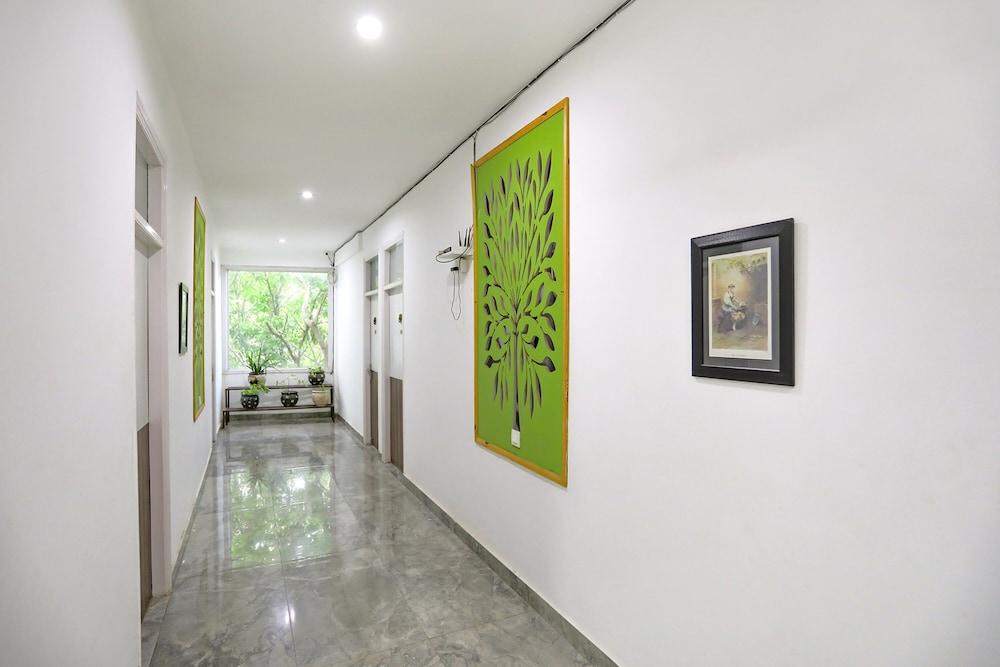 Fabhotel Aravali Suites