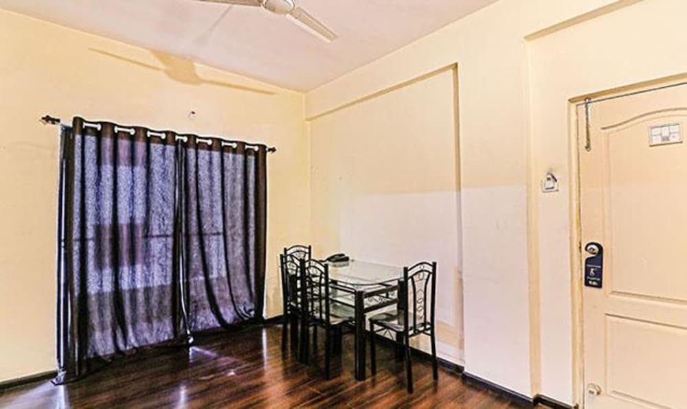 FabHotel East Field Homes