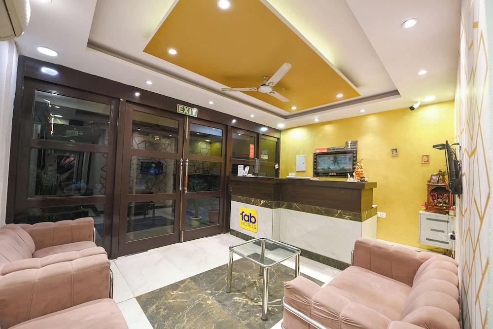 FabHotel Under Bridge