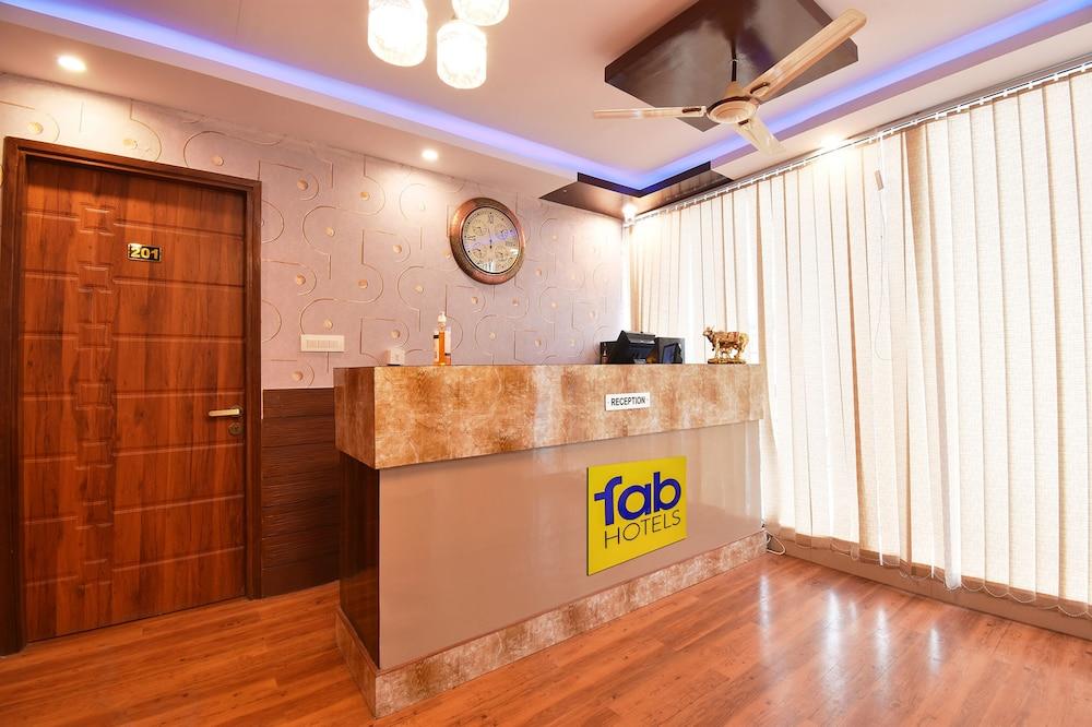 Fabhotel Dhanvitha Suites