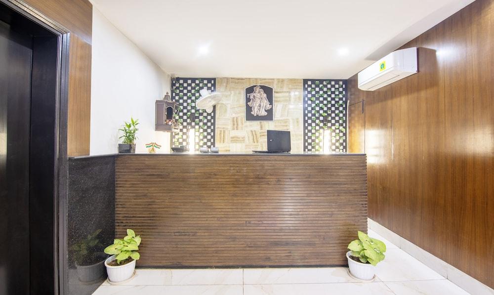 Itsy Hotels NV, Sushant Lok