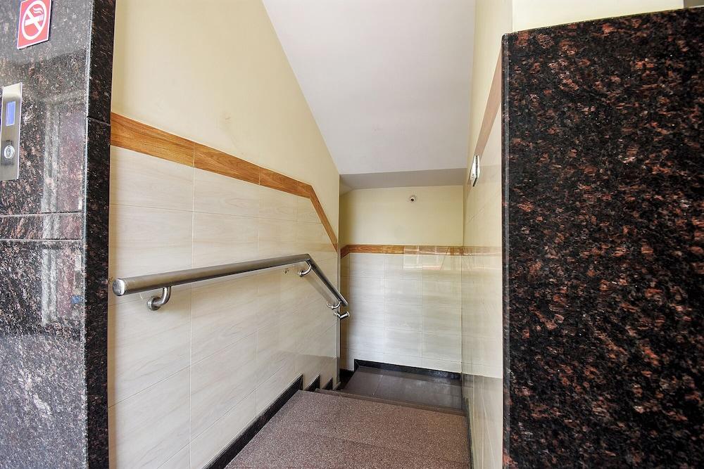 FabHotel Ivory Pearl