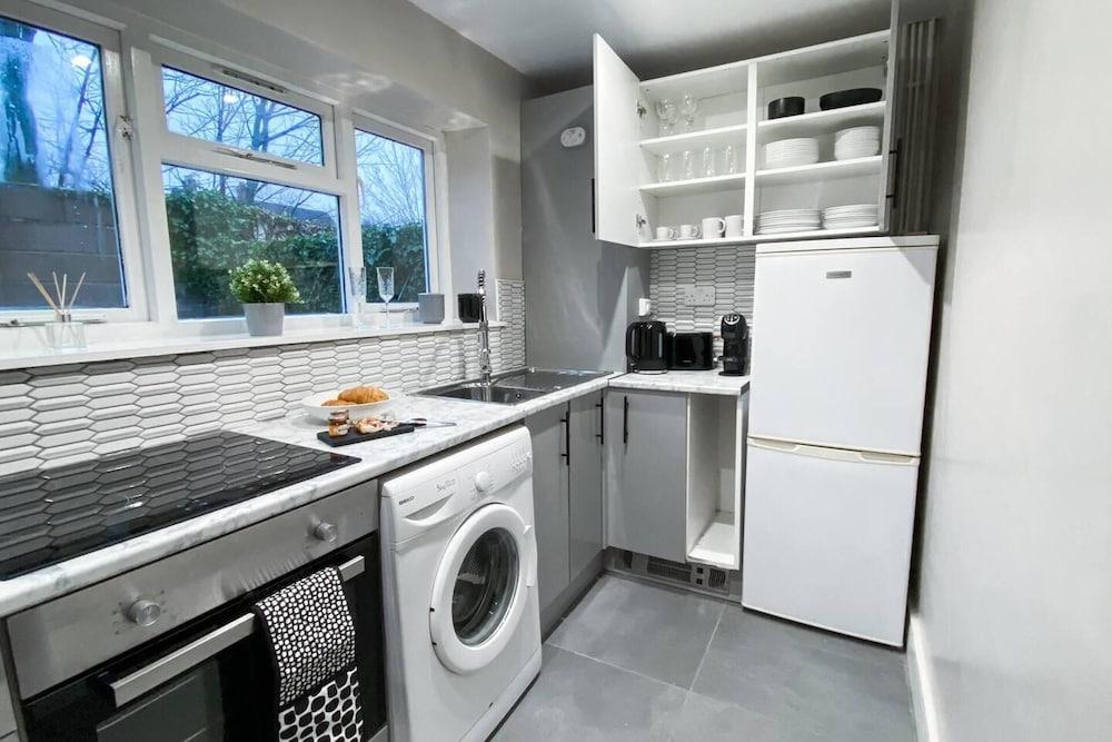 Stunning 1-bed Apartment in Cardiff