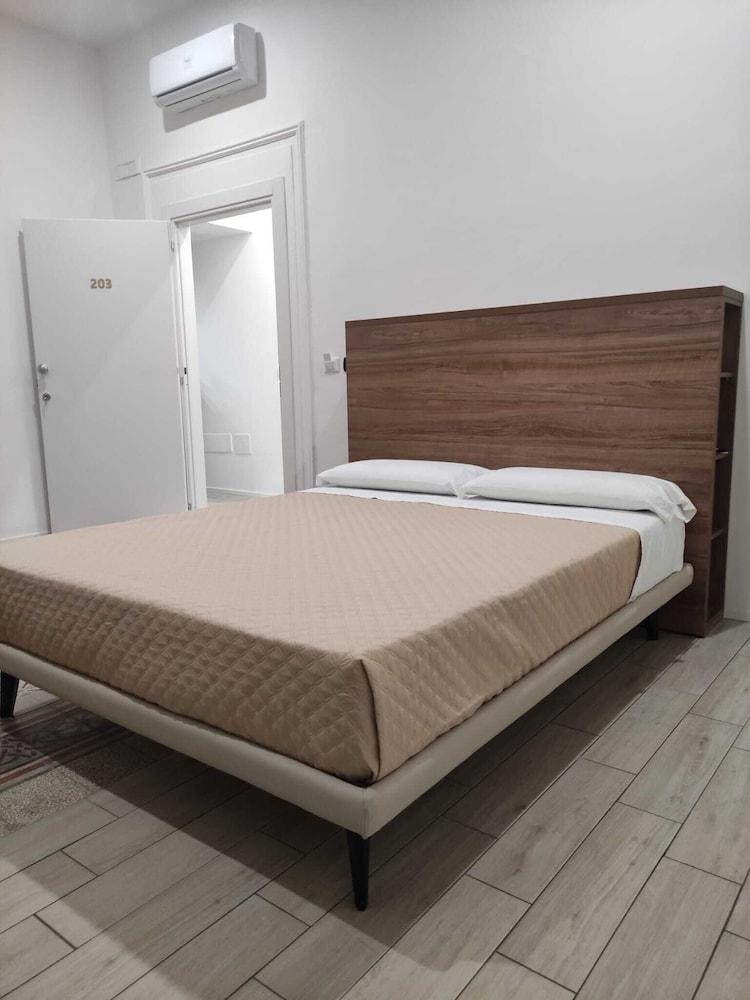 Partenope Luxury rooms