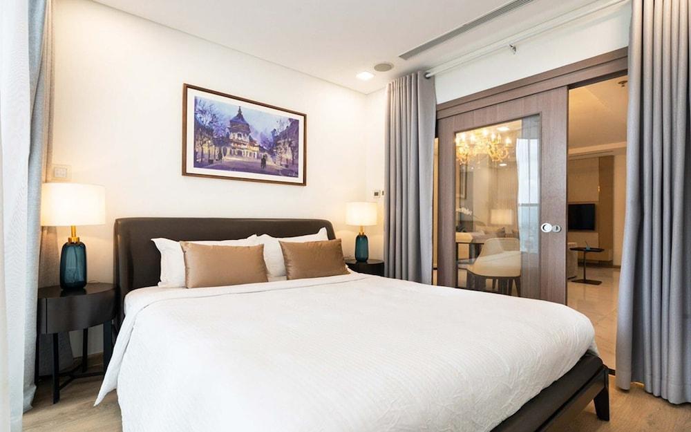 Boutique Unique Landmark 81