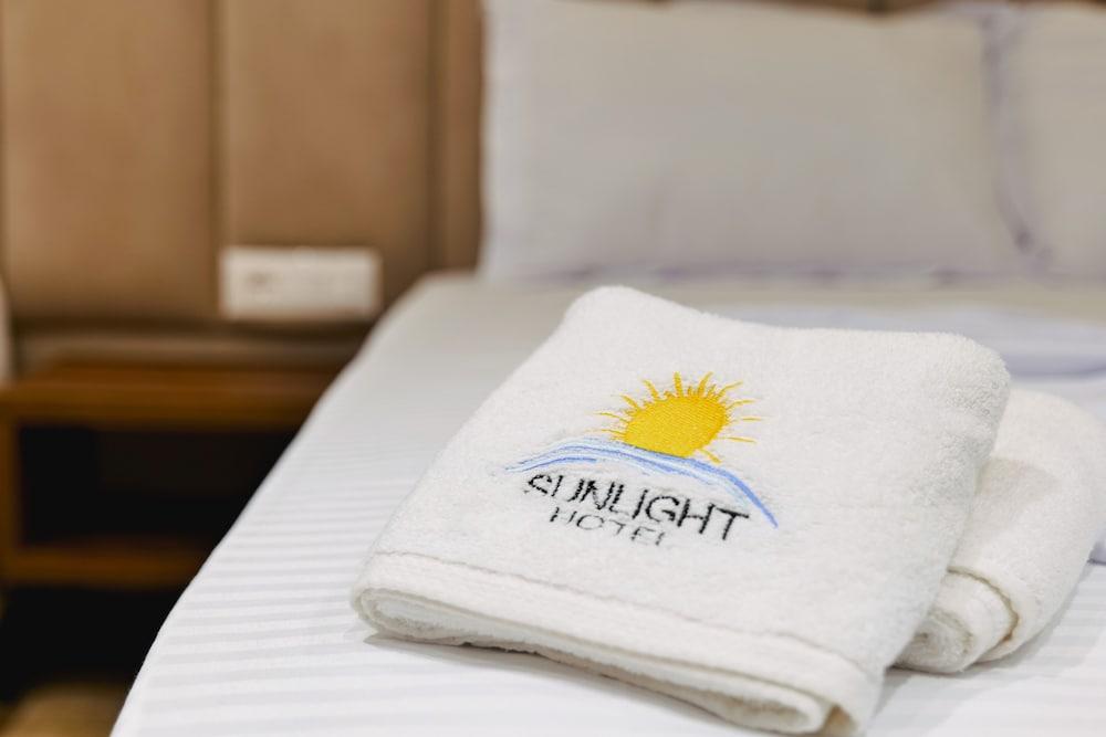 Sunlight Hotel