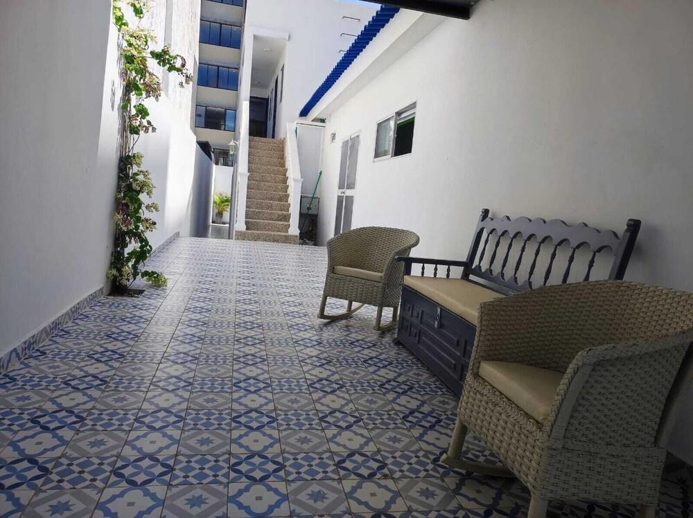 Apartaestudios Mubarak