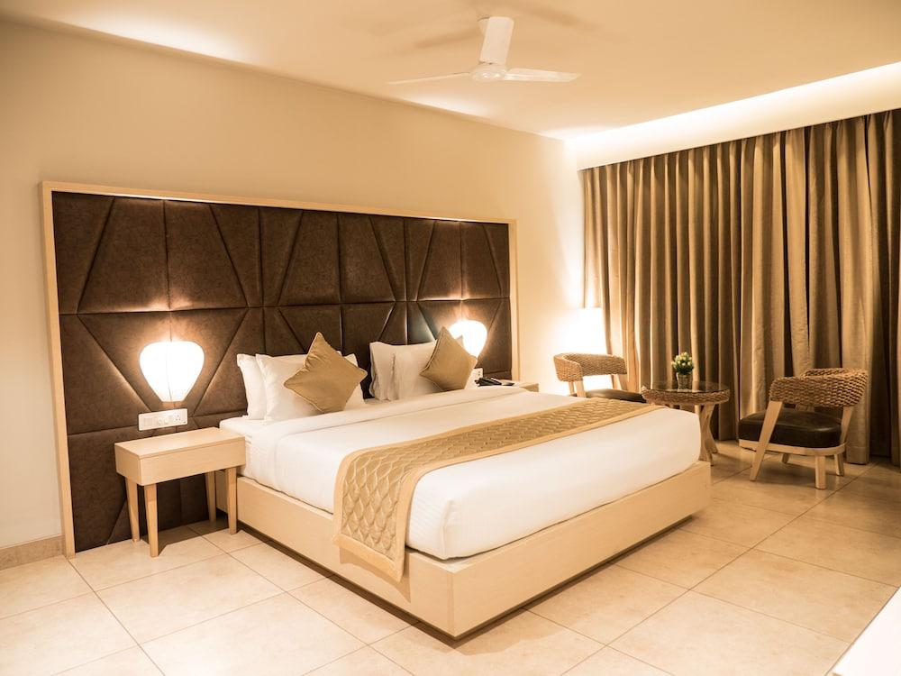 Cholaa Dynasty - A Bergamont Hotel