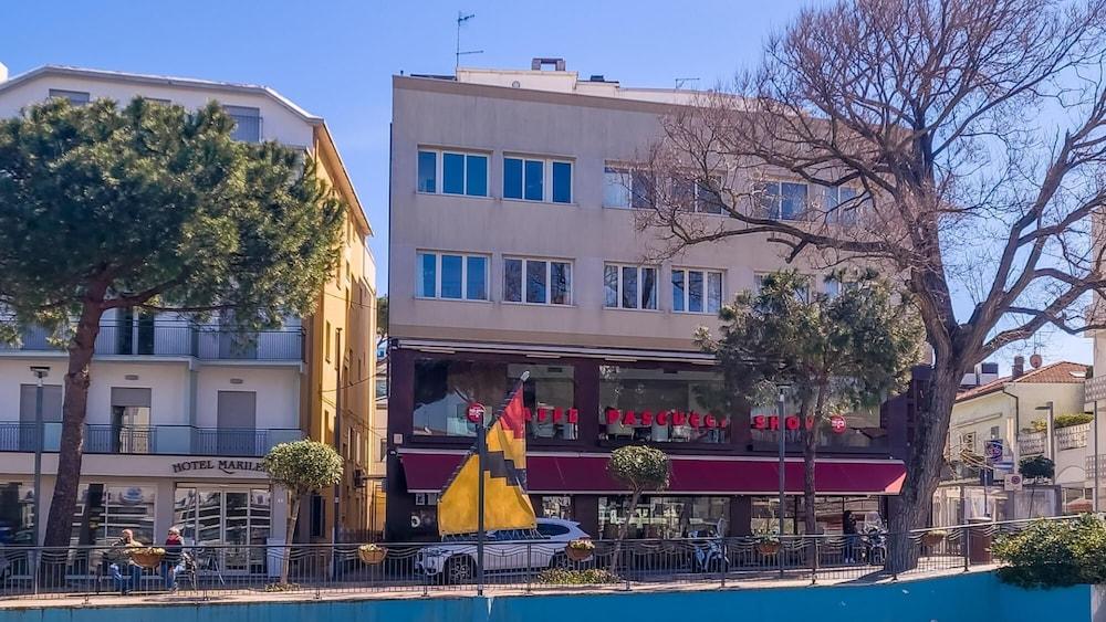 Appartamento Lux 6 Emma Villas