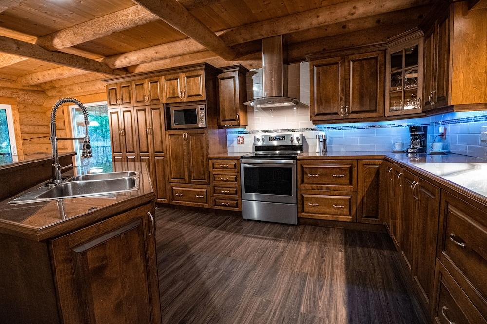 Les Chalets Tourisma - Le Caribou