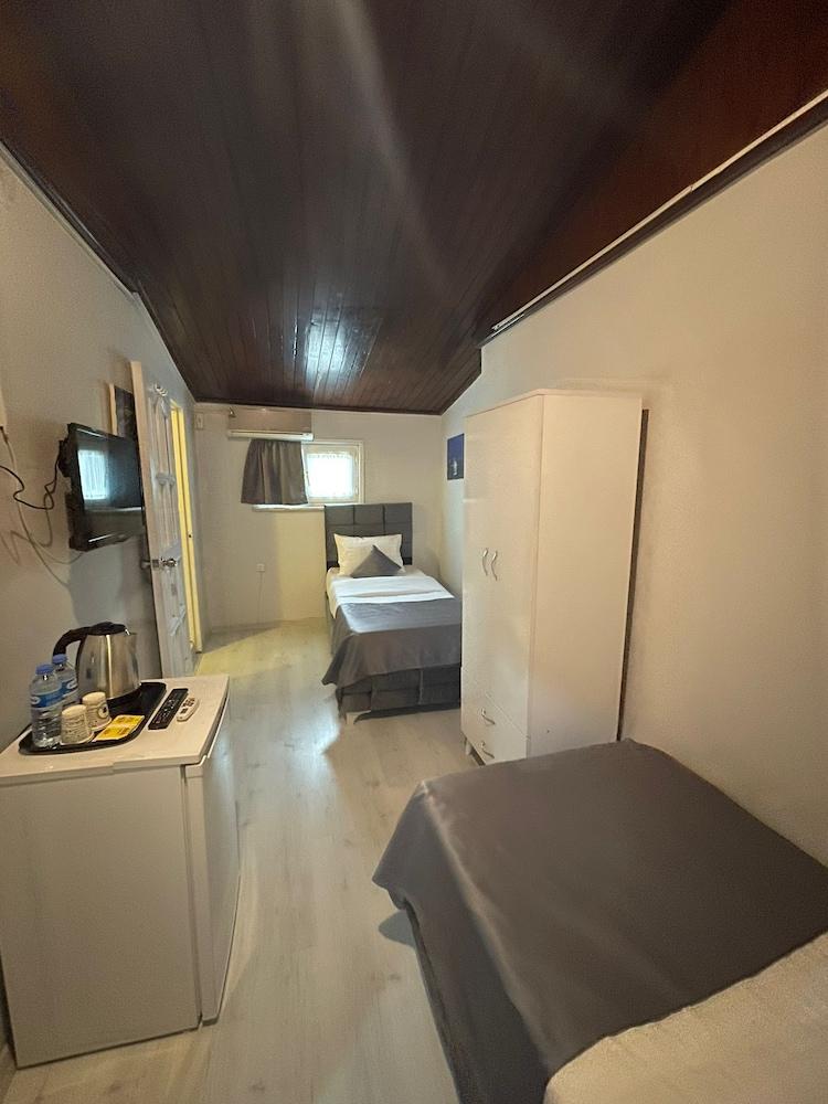 oldmile palace hotel