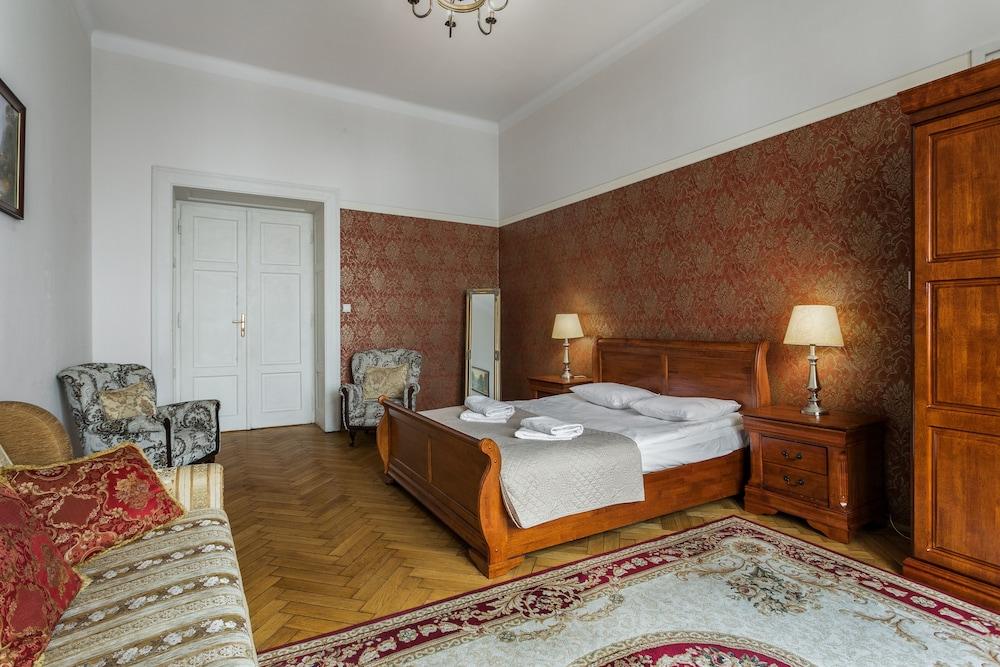 The Spiski Palace Apartments