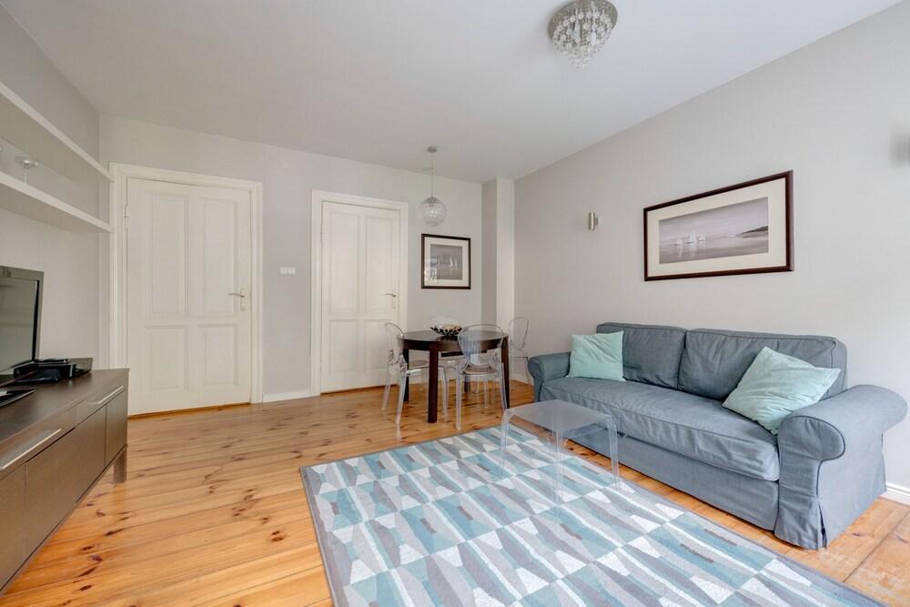 Dom & House - Apartment Miramare