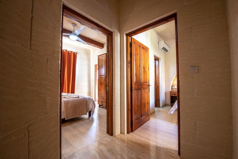 Ta Lucija 2 Bedroom Villa With Private Pool