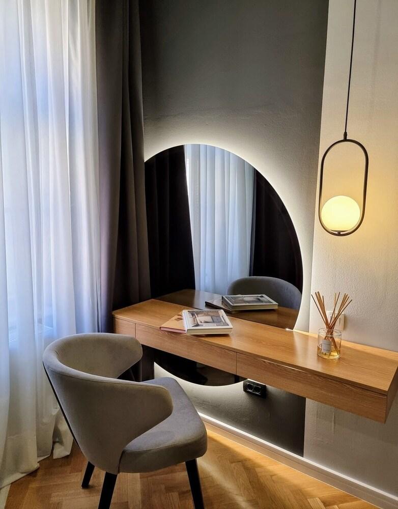 Mint Boutique Studio Apartments 3