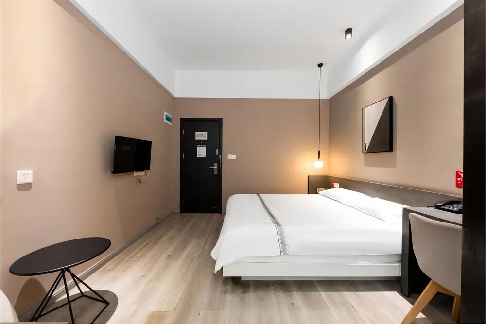 yilaijingdianjiudian