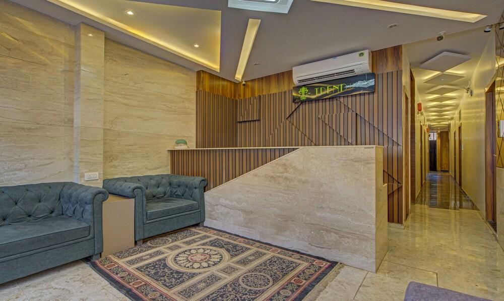 Treebo Prince Andheri East