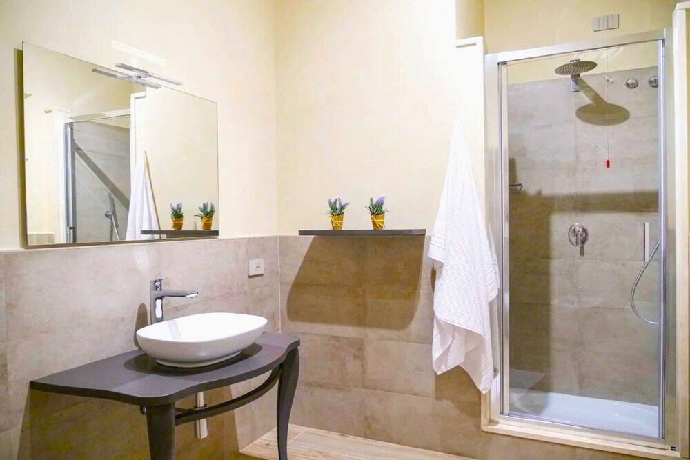 Trilo Superior Apt Close to Pistoia