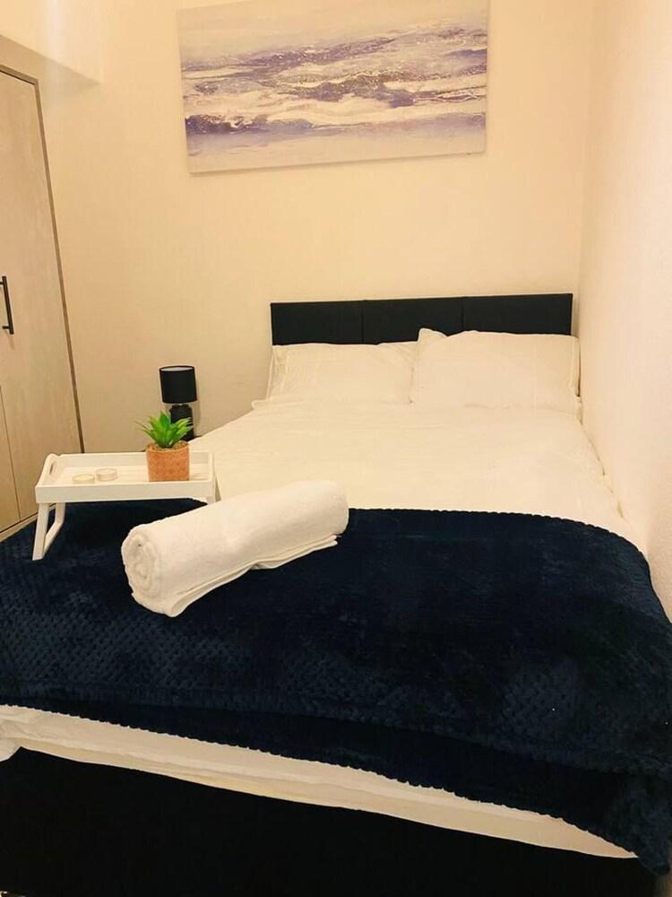 The Union - Stylish 4 Bed House